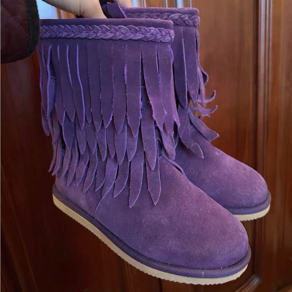 August Hats Kids Purple Fringe Boots